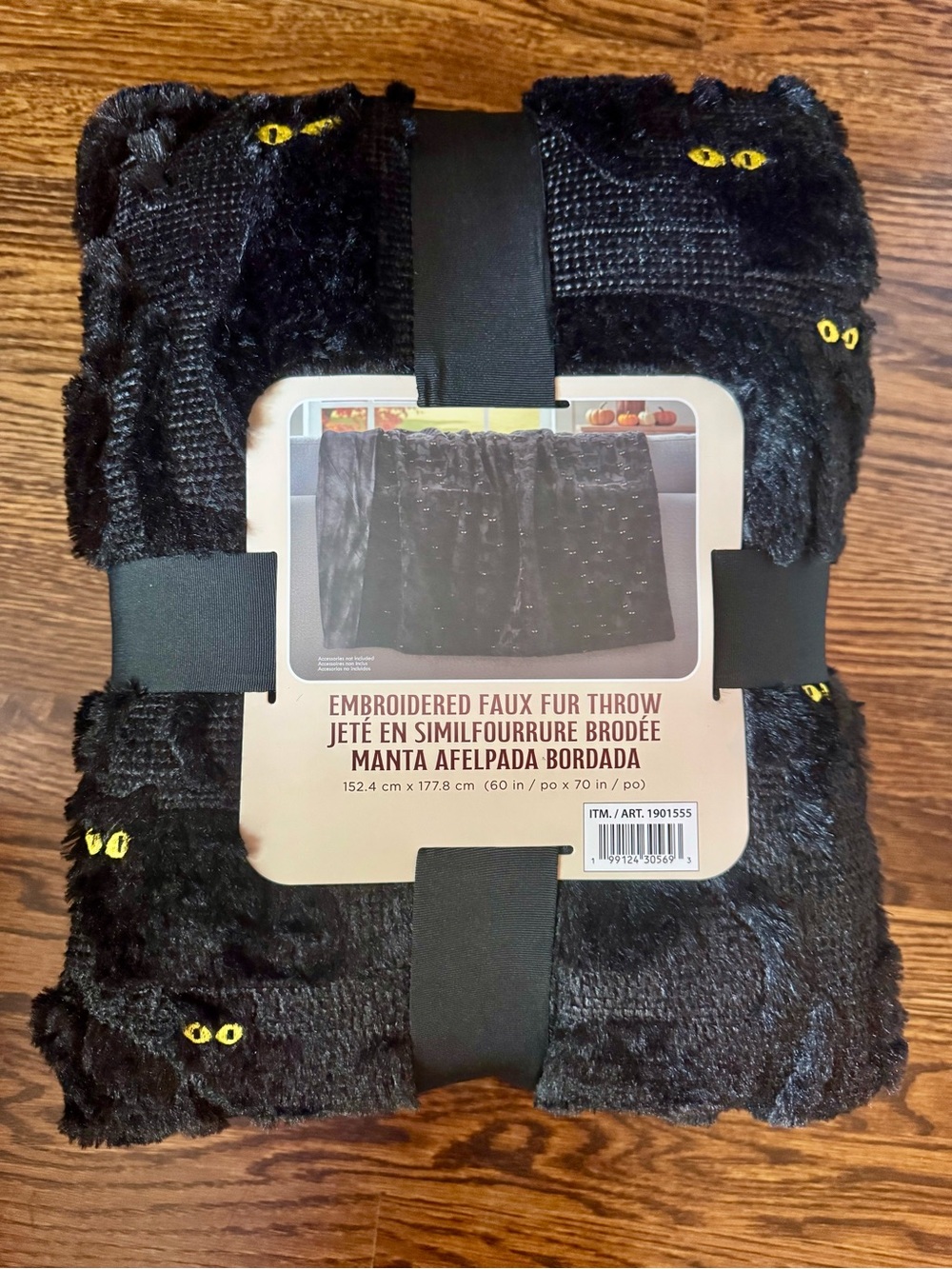 Viral TikTok Costco Embroidered Black Cat Faux Fur Throw/Blanket with Yellow Eye